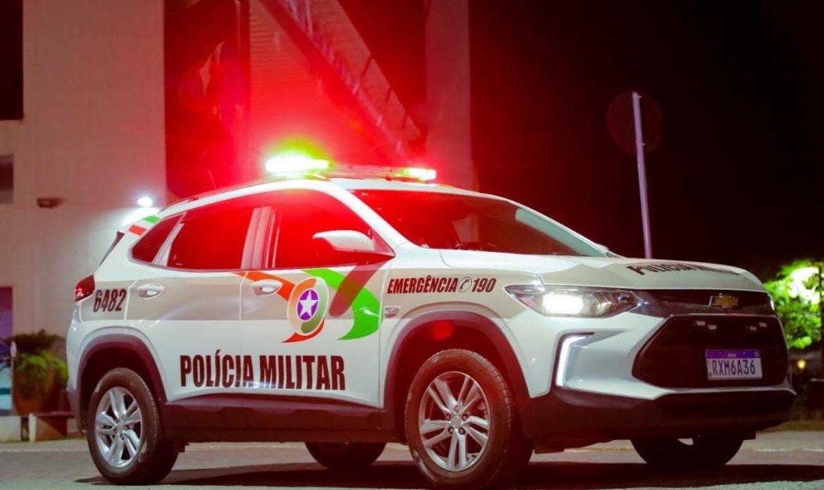 Homem é preso com 53 pedras de crack após tentar fugir em Balneário Piçarras