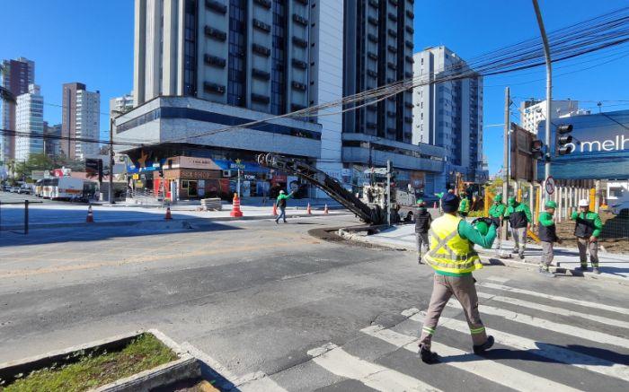 Moradores da Marcos Konder devem solicitar nova ligação de internet e telefone até 29 de agosto
