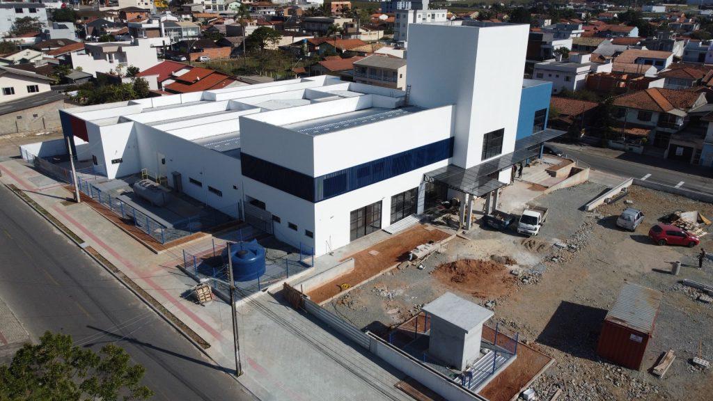 Obra do PA 24h de Barra Velha chega a 80% e entra na reta final
