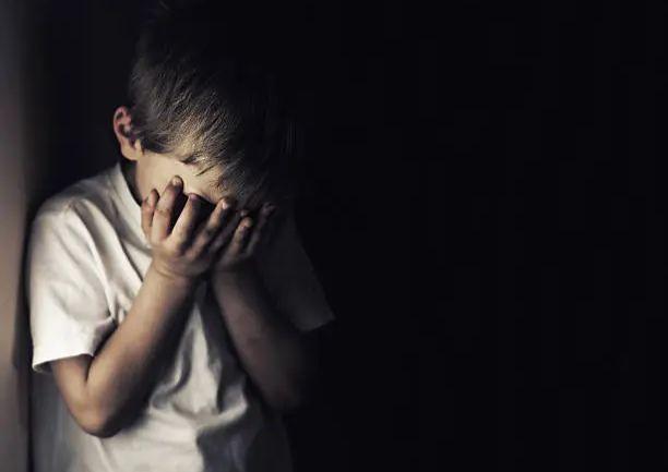 URGENTE: Criança é vítima de estupro no banheiro de igreja em Balneário Camboriú