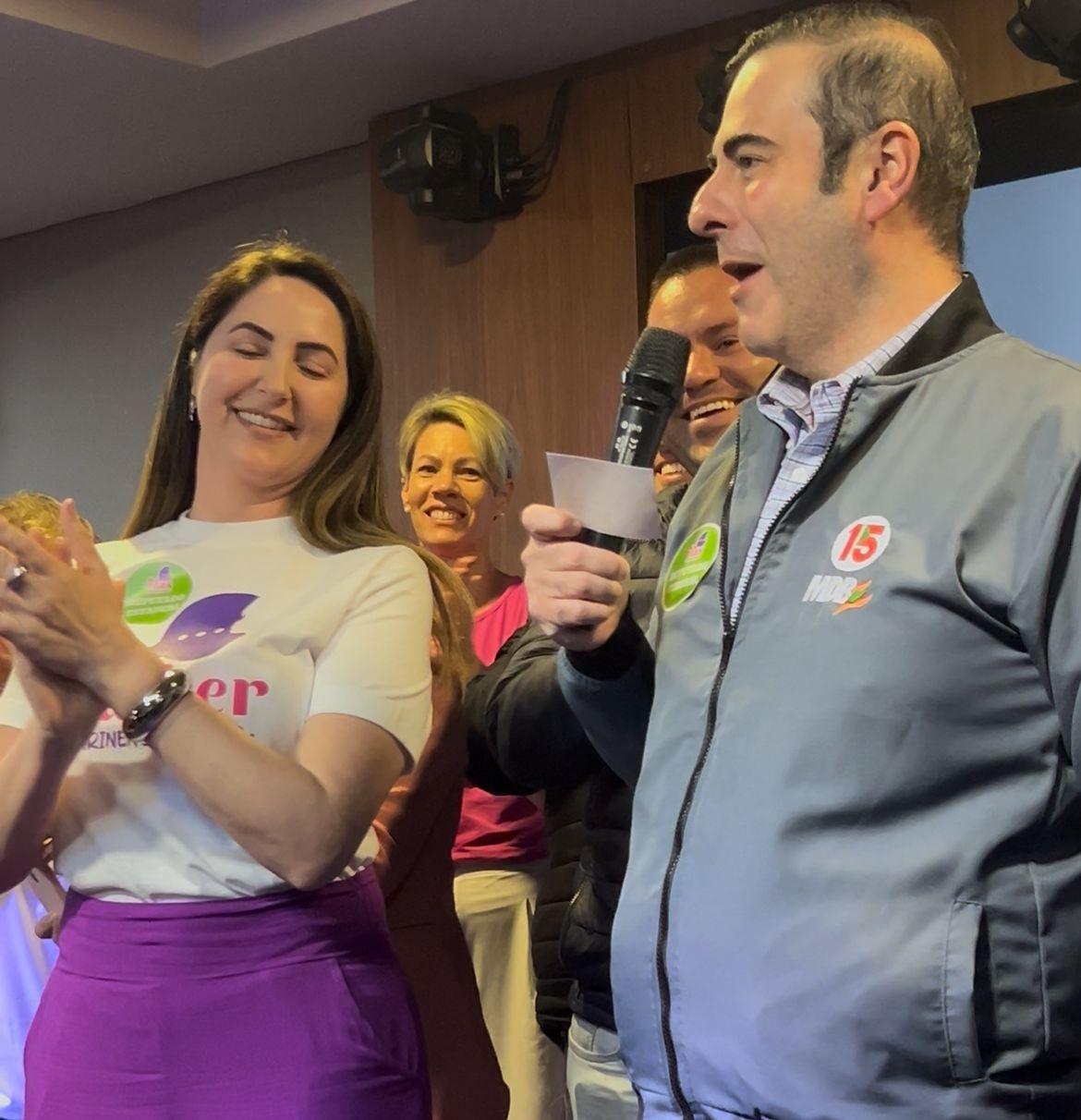 Andressa Pera é anunciada pré-candidata a deputada estadual durante encontro do MDB Mulher em Balneário Piçarras