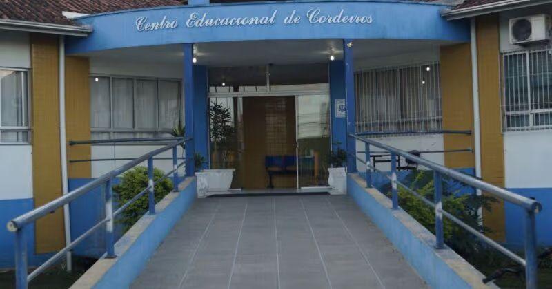 IMAGENS: Mãe denuncia agressão a estudante dentro de sala de aula em Itajaí