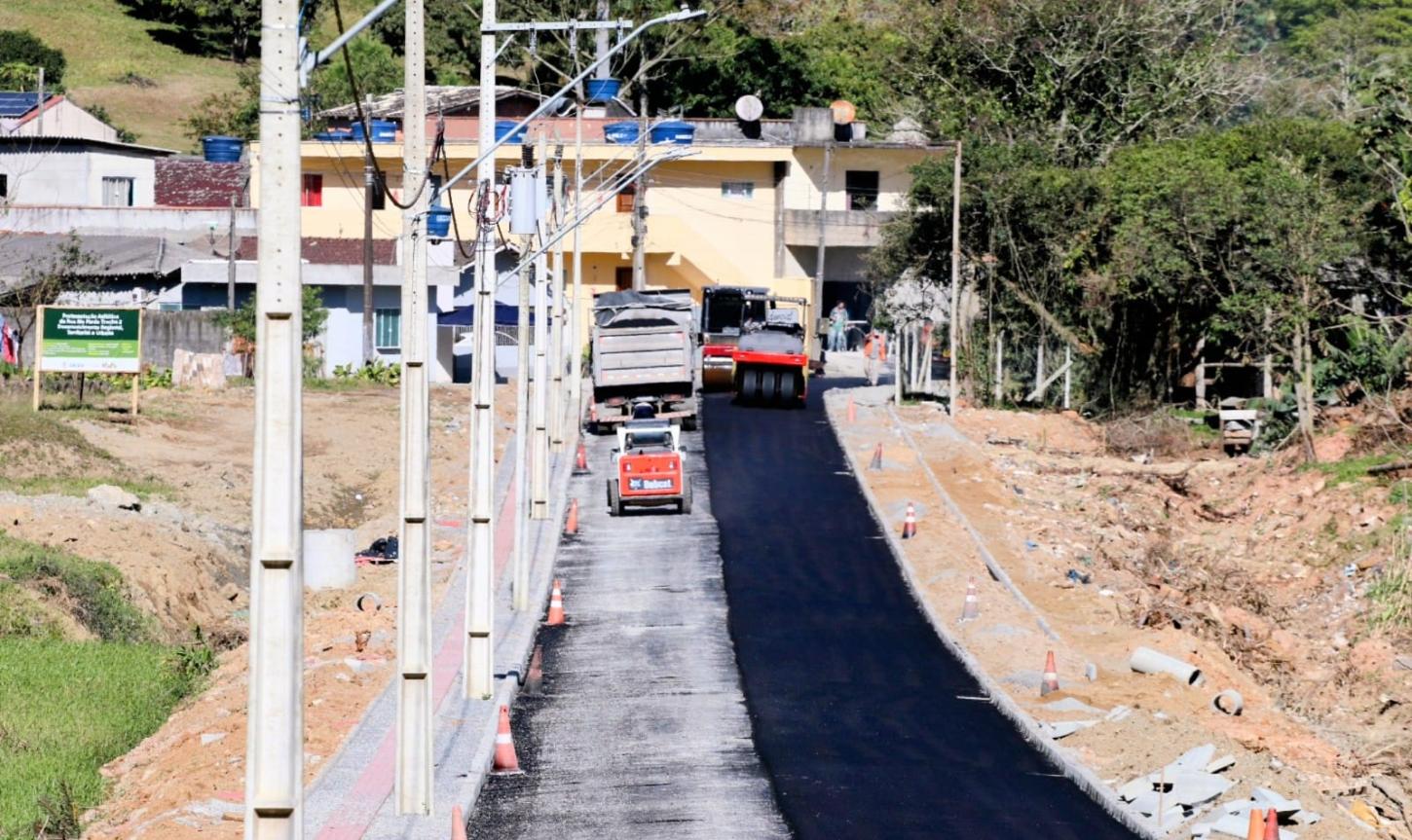 Obra na Rua Rio Pardo entra na fase final e pode ser entregue antes do previsto em Camboriú
