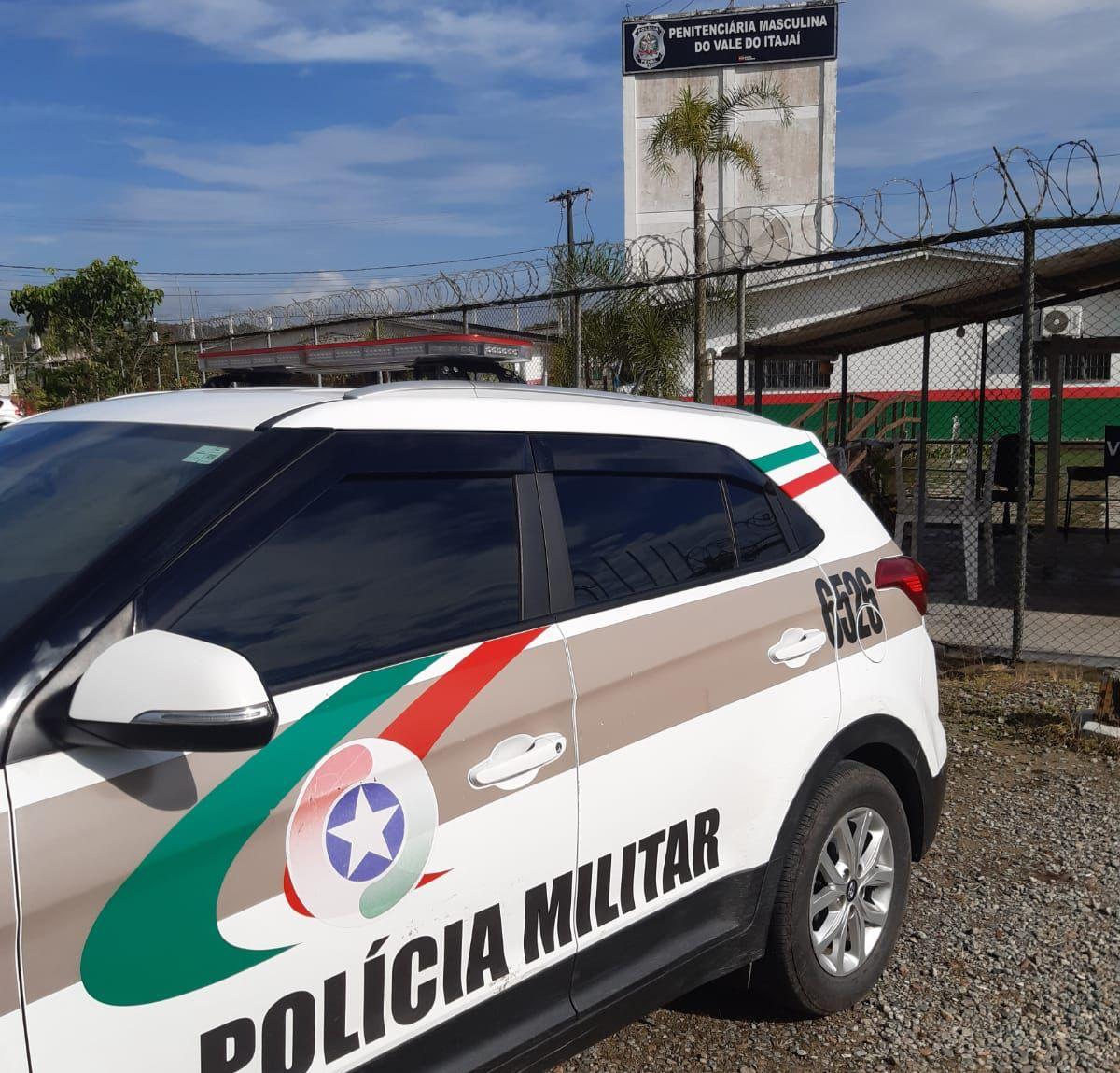 Polícia Militar atua com prisões por tráfico de drogas no bairro Cordeiros, em Itajaí
