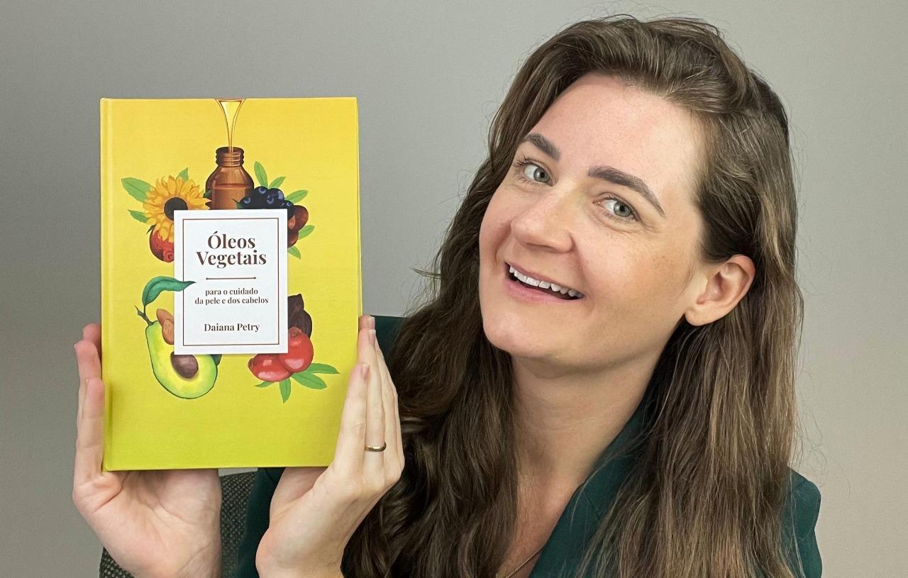 Catarinense lança livro inédito no Brasil com foco exclusivo nos óleos vegetais