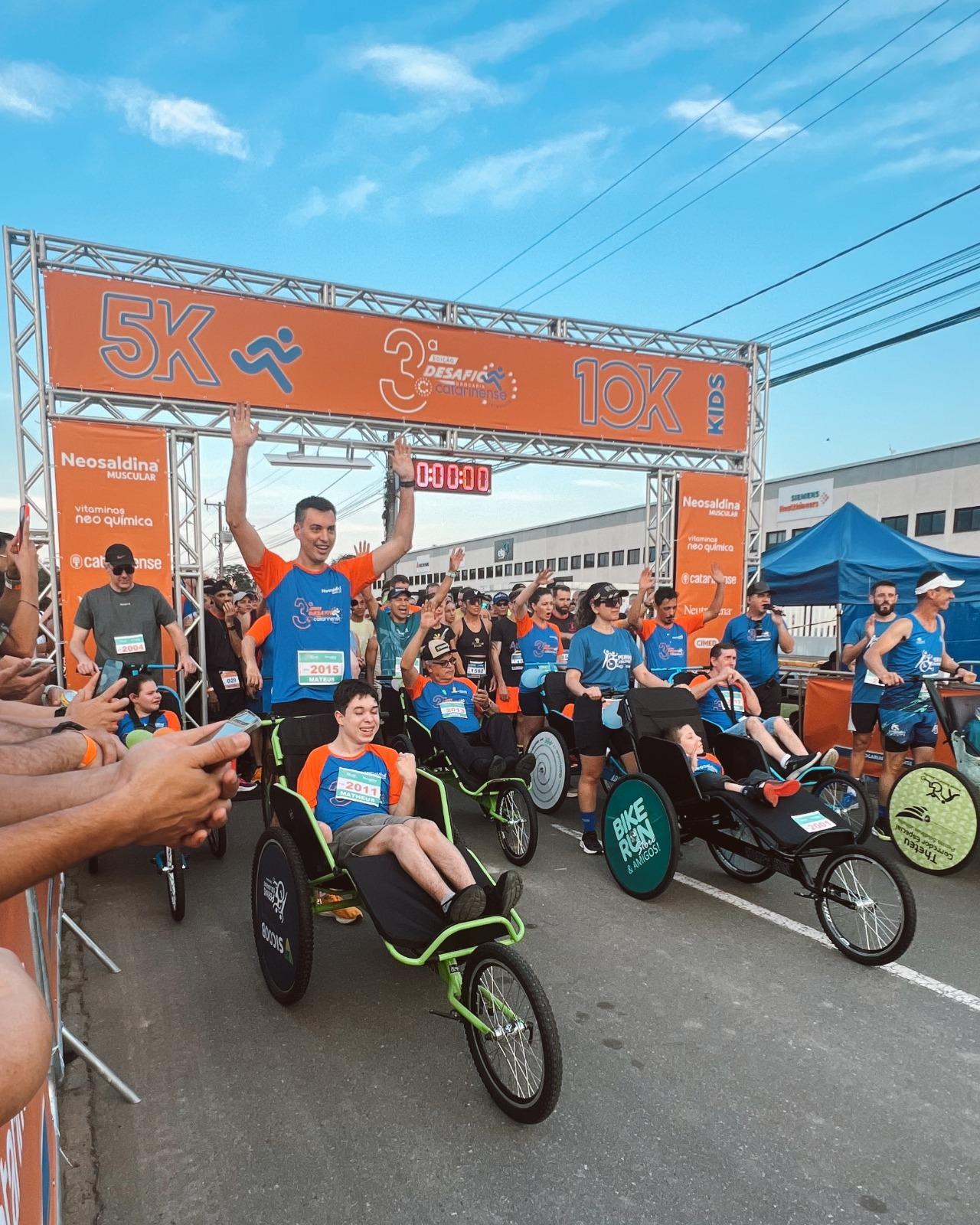 Desafio Drogaria Catarinense promove um sábado de bem-estar, superação e muita animação