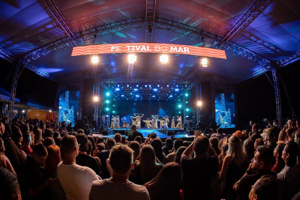 Festival do Mar traz shows nacionais, esporte e cultura com entrada gratuita em Bombinhas
