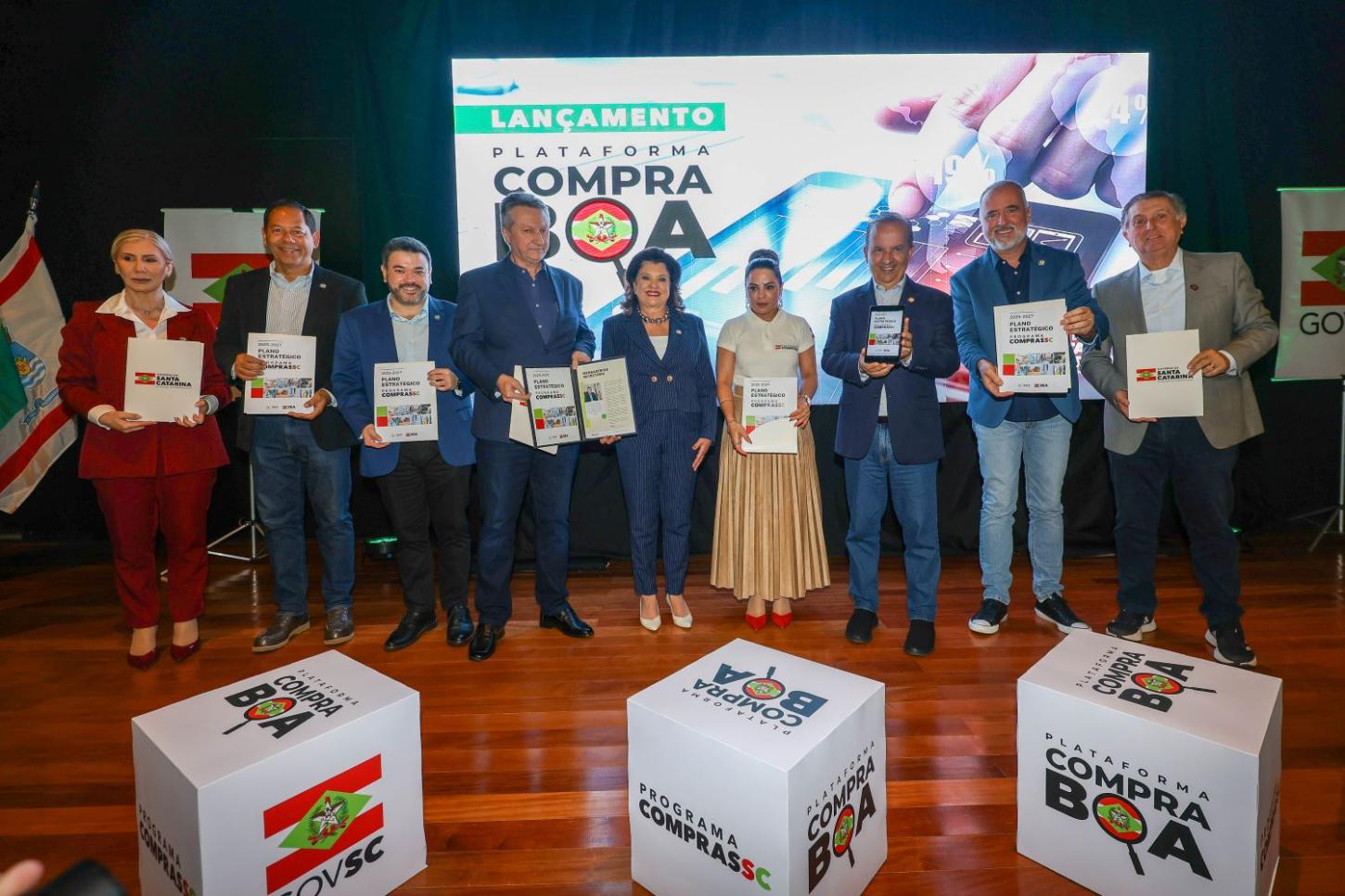 Governo lança plano estratégico e plataforma digital para modernizar compras públicas em SC