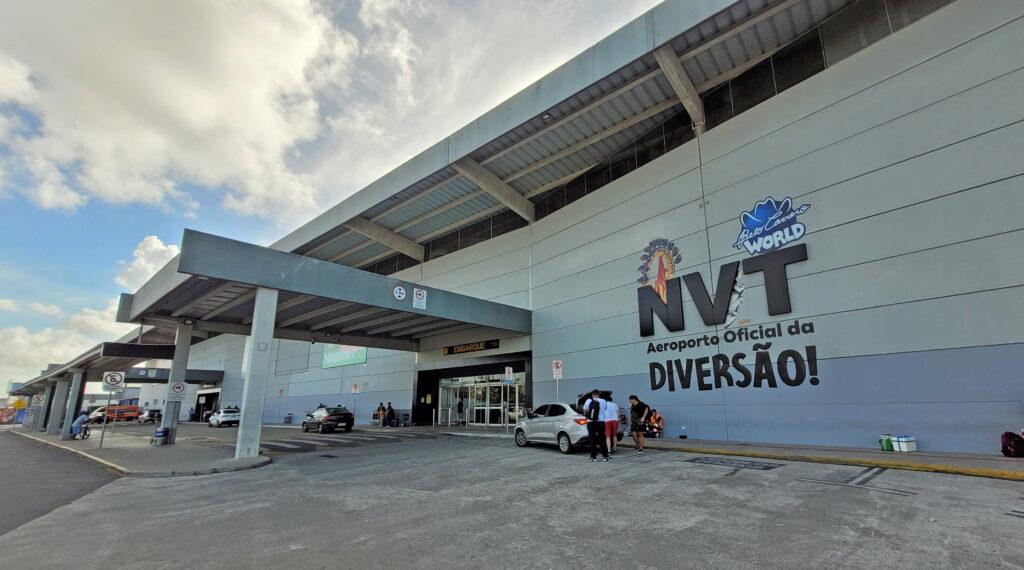 Navegantes terá mais voos extras do que Florianópolis na alta temporada de verão.