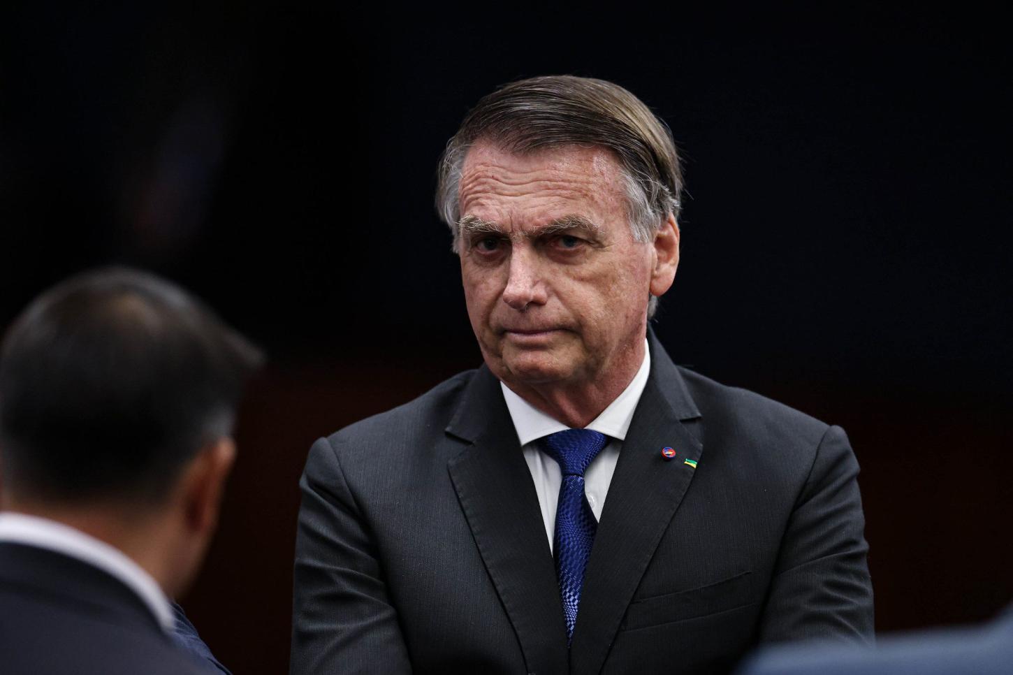 O ex-presidente Bolsonaro é condenado pelo TSE em processo sobre abuso de poder político