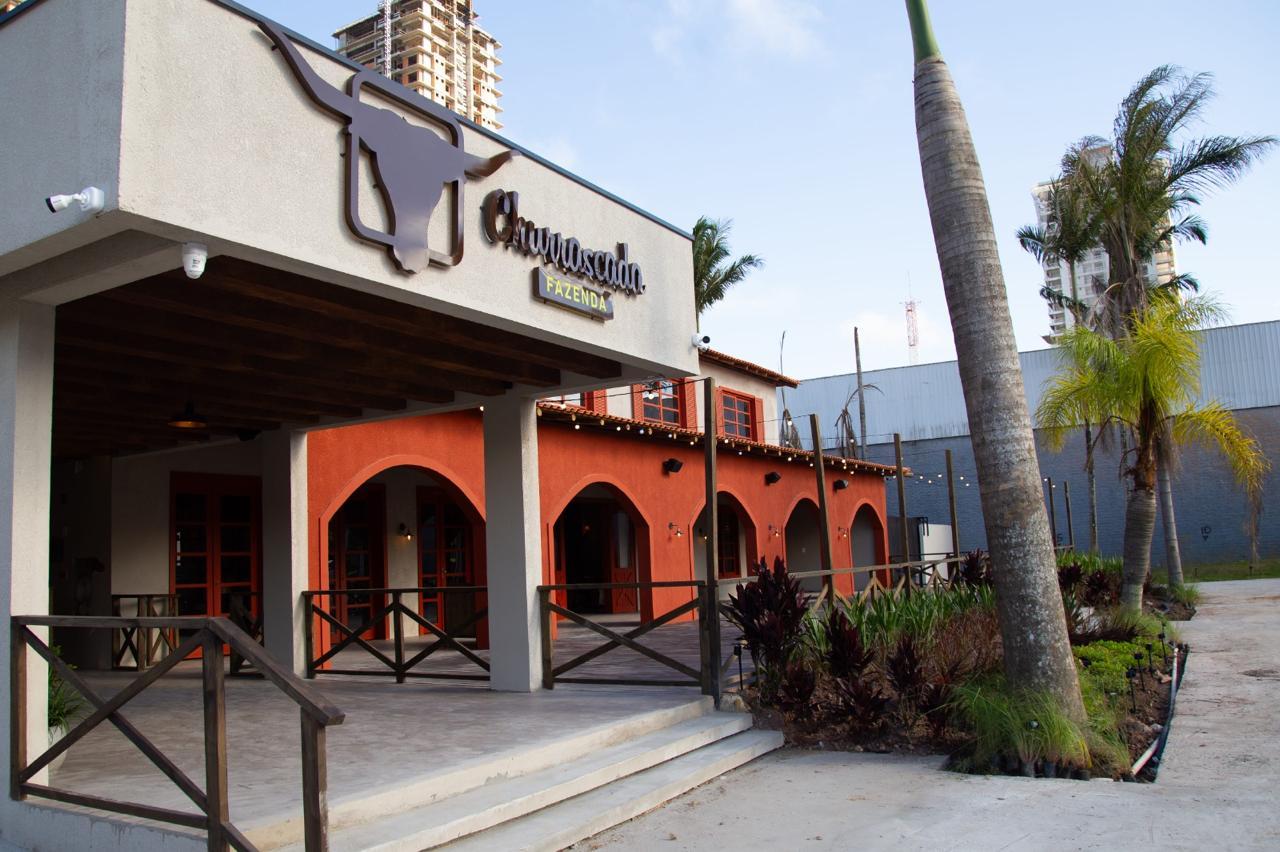 Acaba de abrir as portas a Fazenda Churrascada, conhecida como a 