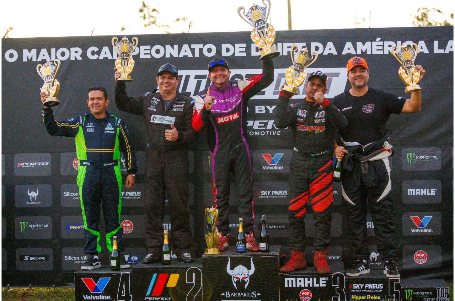 Márcio Kabeça conquista etapa do Brasileiro de Drift em Londrina e reforça presença catarinense na modalidade
