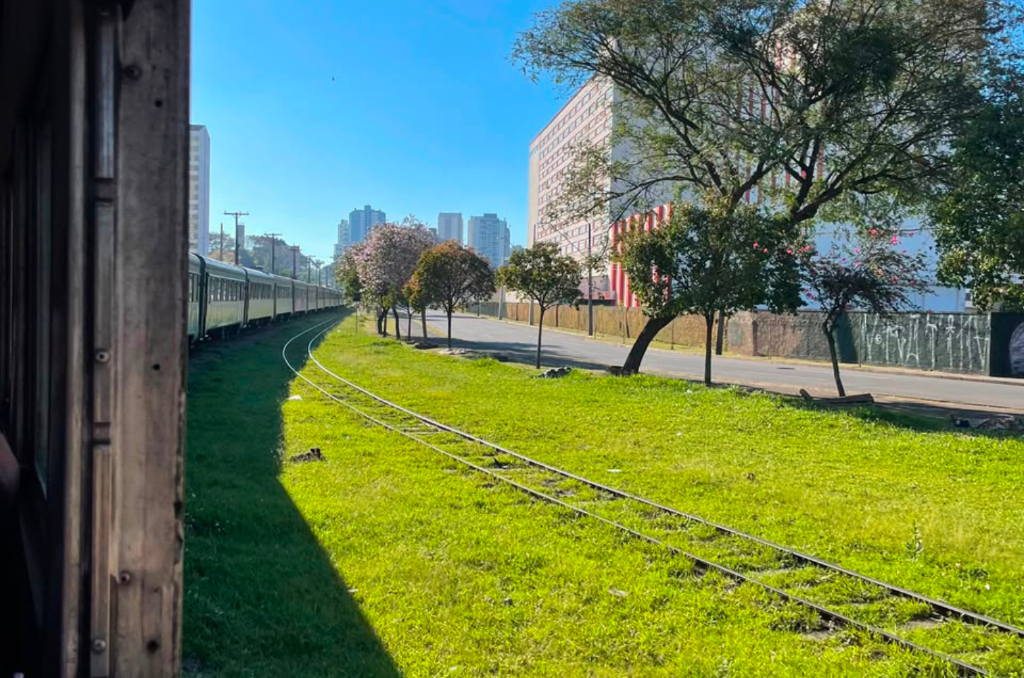 Passeio de trem se destaca entre os melhores do mundo