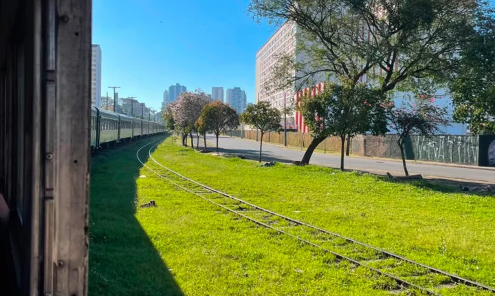 Passeio de trem se destaca entre os melhores do mundo